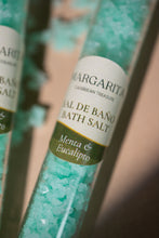 Cargar imagen en el visor de la galería, Sales de baño para Hoteleria y Spa de menta y eucalipto en frasco de vidrio de 40gr