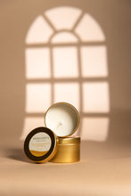 Cargar imagen en el visor de la galería, Velas Hidratantes Corporales de Verbena - suministros y amenidades para Hoteleria y Spa