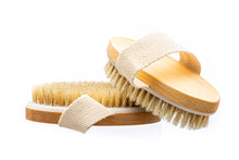 Cargar imagen en el visor de la galería, Kit Cepillo dental de Bambú + Cepillo corporal.